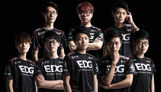 新的悬念与 新的悬念与